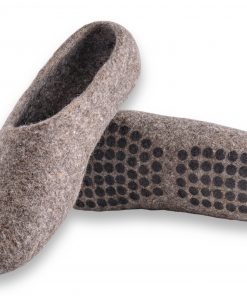pantoffeln aus wolle grau handgemacht