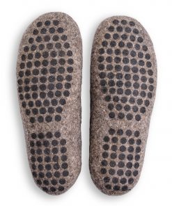 pantoffeln aus wolle grau handgemacht 2